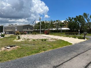 310 Rosa Lee Ave, Fort Myers, FL 33908