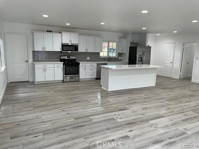 12472 Woodlawn Ave — Photo 4