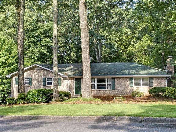 3rd image of 3369 Clair Cir