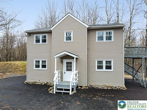 4th image of 400 Cedar Dr