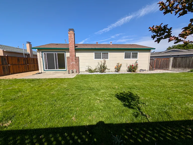 6743 Flanders Drive (backyard)