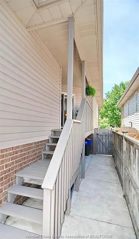 2 bed, $2,500 — Photo 2