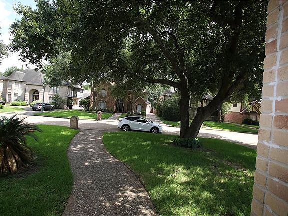 4th image of 20642 Prince Creek Dr