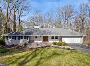 1438 Woodacre Dr, Mc Lean, VA 22101