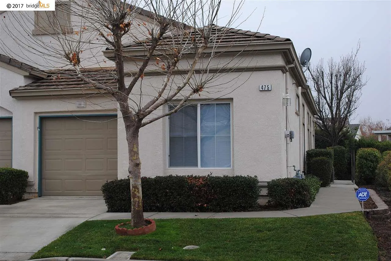 475 Summer Red Way photo 1