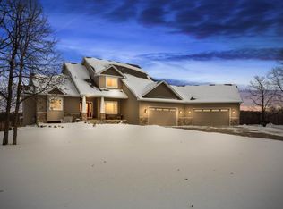 8067 185th Ave NW, Nowthen, MN 55303