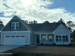 269 E Maritt St, Hampstead, NC 28443