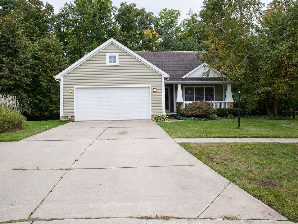 1st image of 144 Kristen Ct