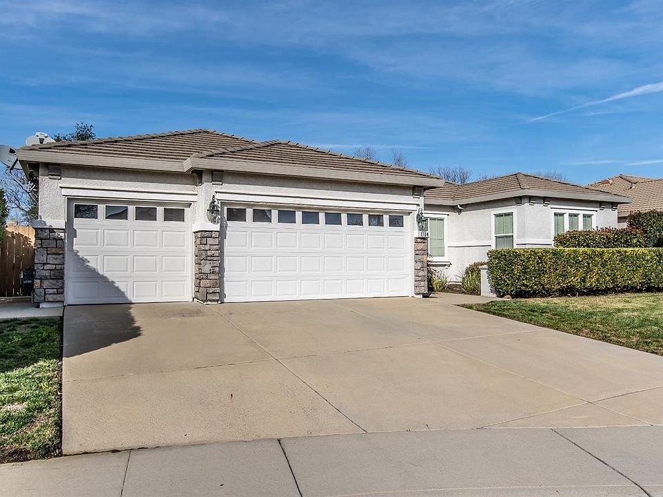 1st image of 1704 Dashwood Dr