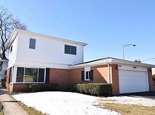 203 E Ivy Ln, Arlington Heights, IL 60004