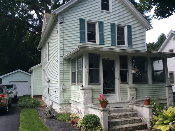 27 Isham Ave, Avon, NY 14414