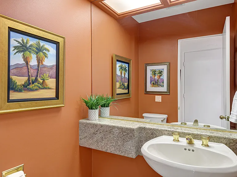 383 Desert Holly Dr — Photo 14