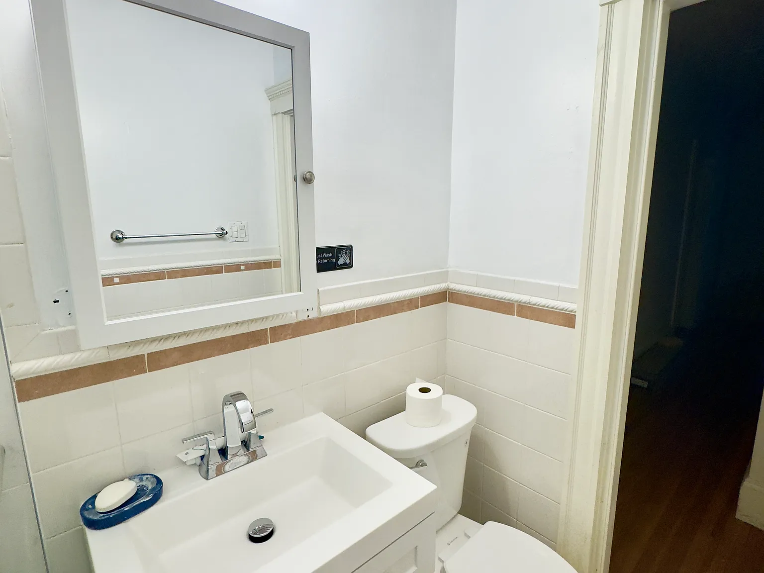 4 bed, 1200 sqft, $4,800 — Photo 4