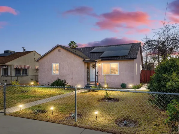 124 T St, Bakersfield, CA 93304