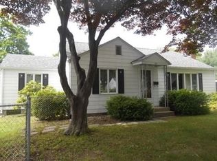 100 Cuff Ave, Springfield, MA 01104