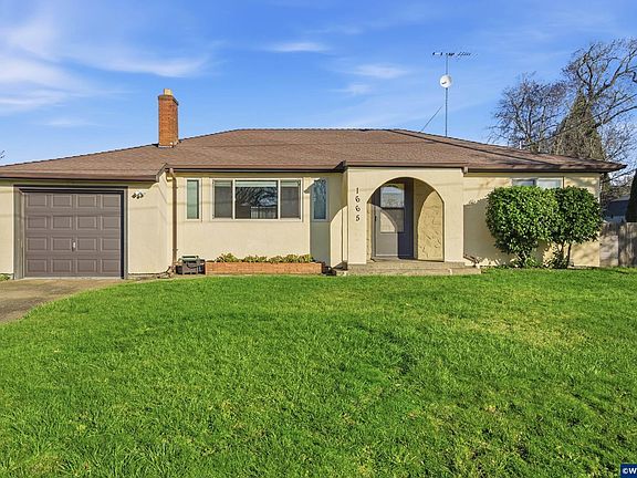 2nd image of 1665 Main St SE