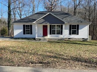 450 Eagle Factory Rd, Lawrenceburg, TN 38464