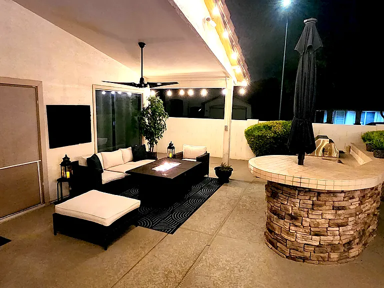 S Calvin Cir — Photo 3