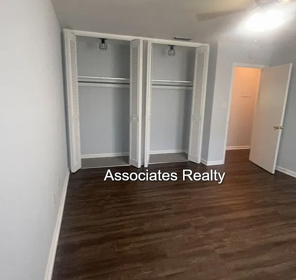 715 NW 36th St — Photo 17