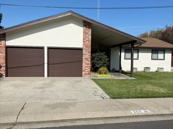 203 S Wilma Ave, Ripon, CA 95366