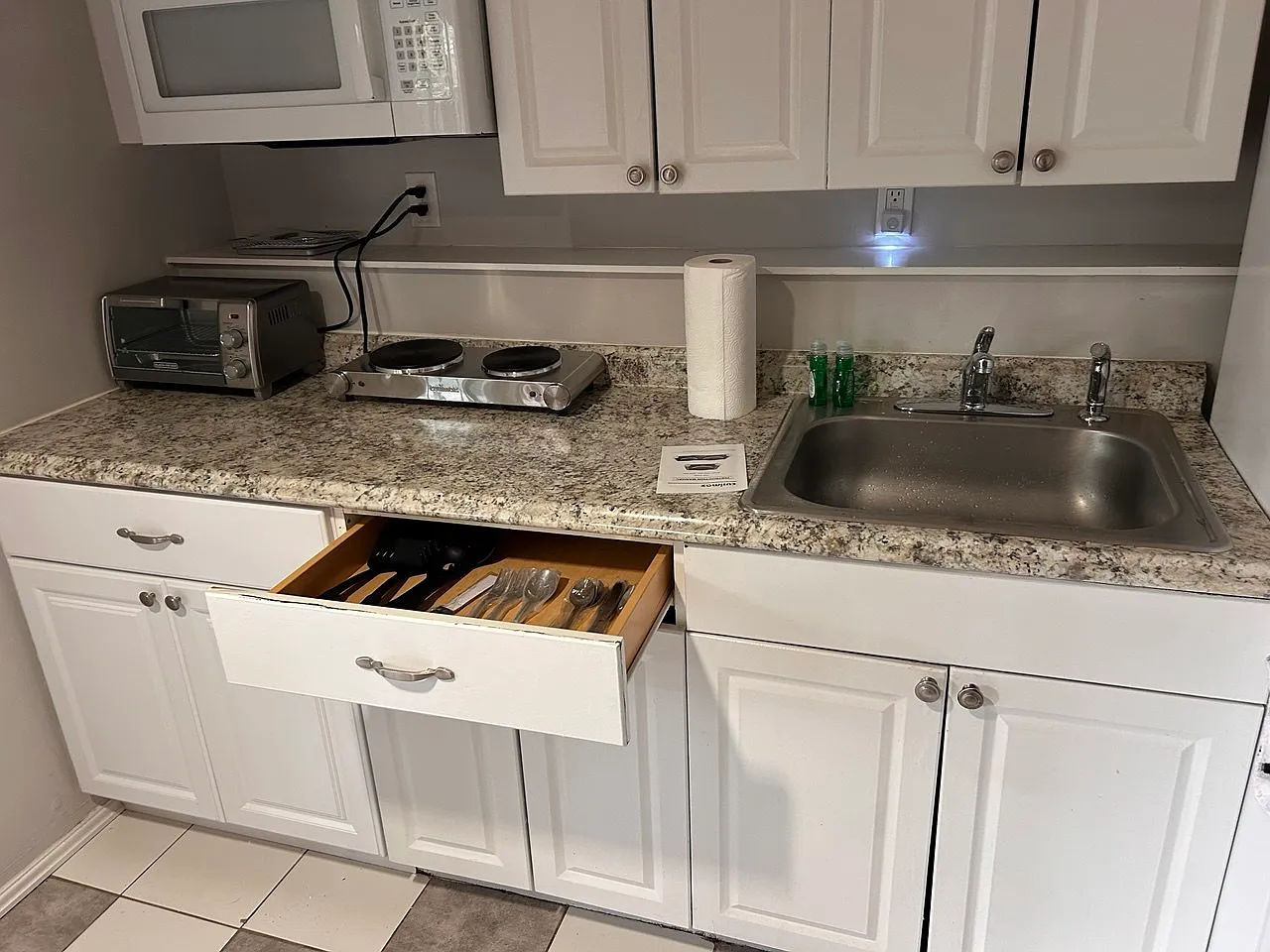 1 bed, $1,600 — Photo 2