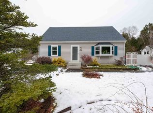 2 Dwight Cir, Amherst, MA 01002