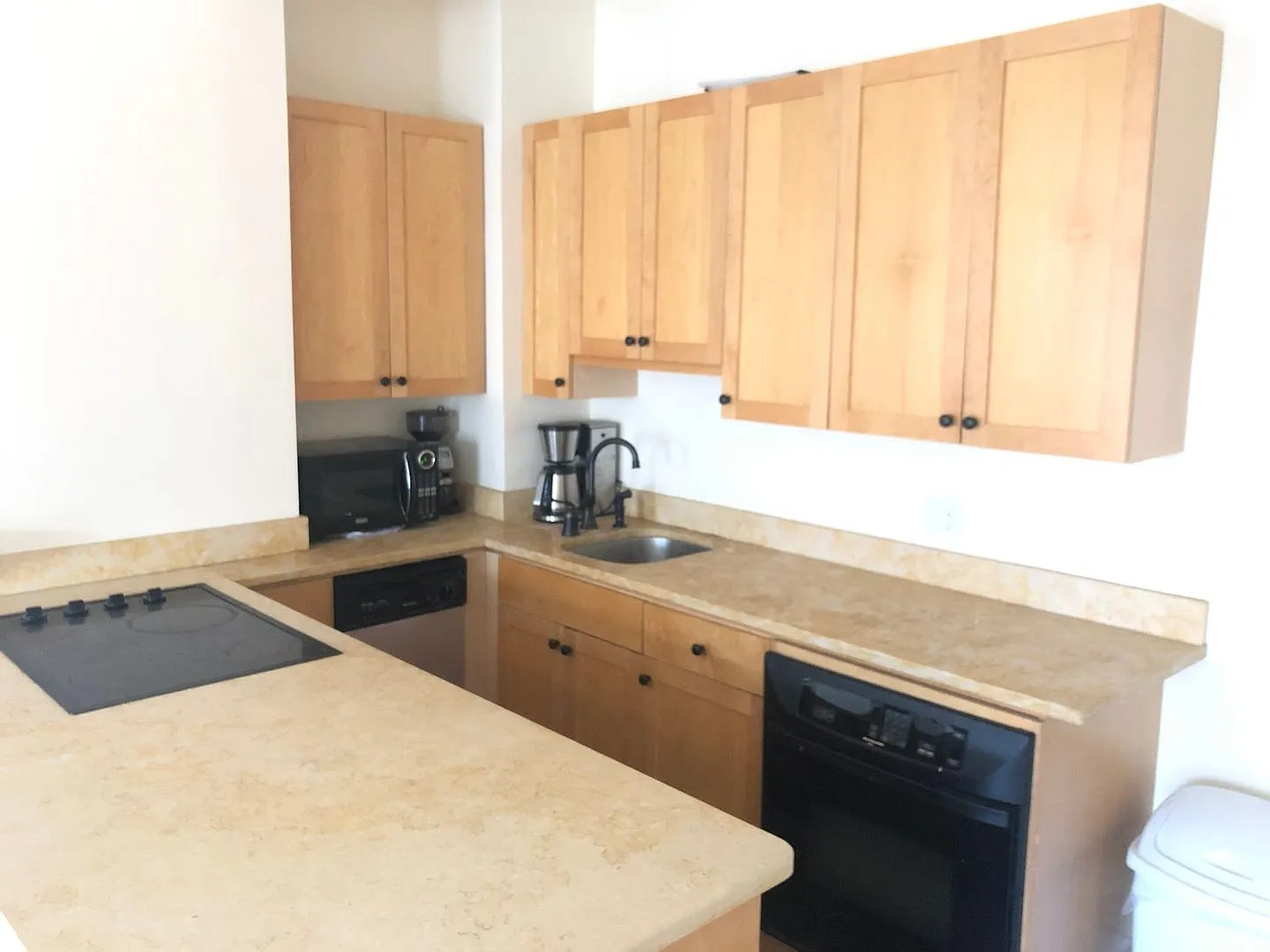 Don't miss out on this amazing deal! — Photo 2