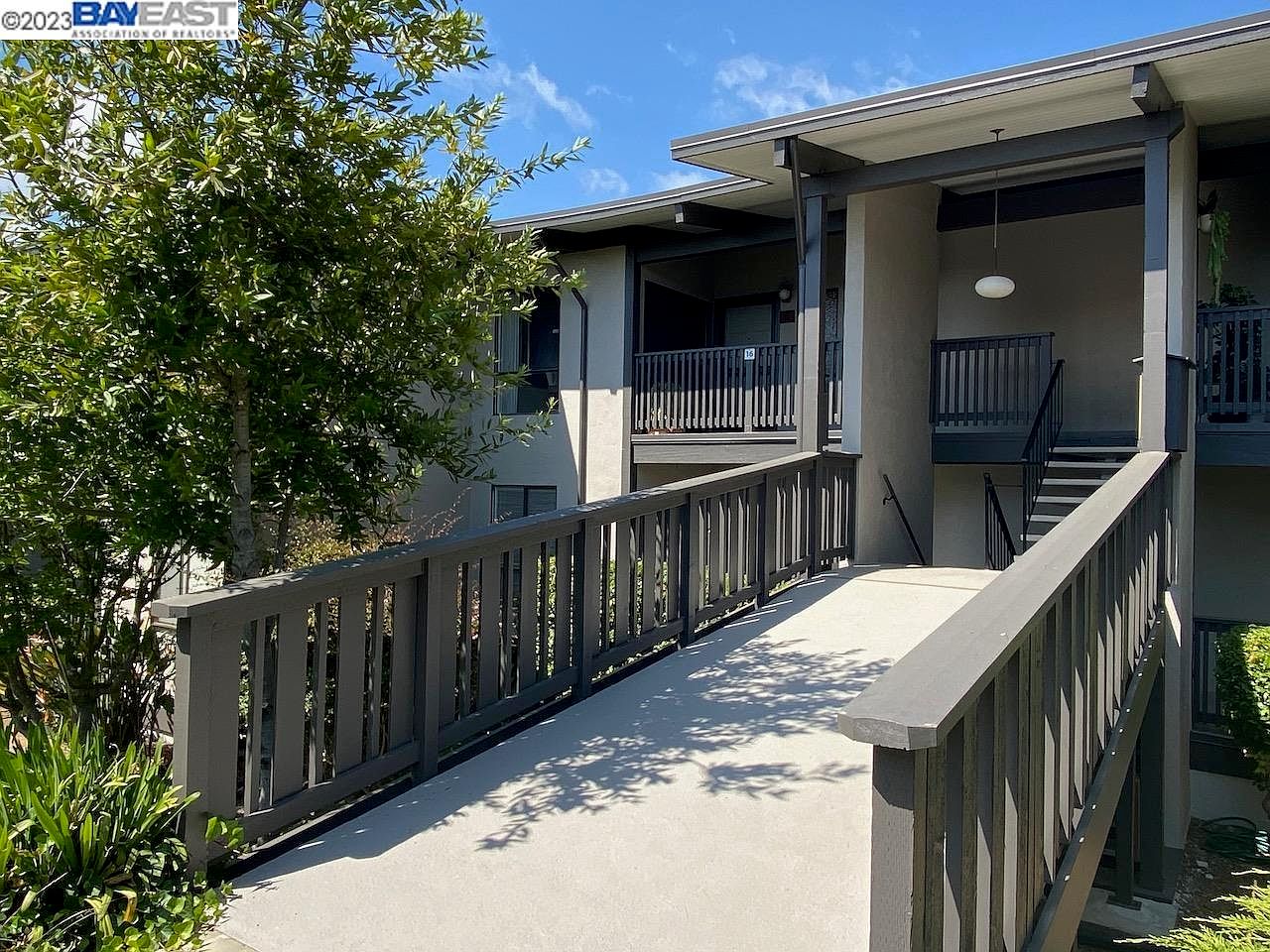 19100 Crest Ave APT 16, Castro Valley, CA 94546 Zillow