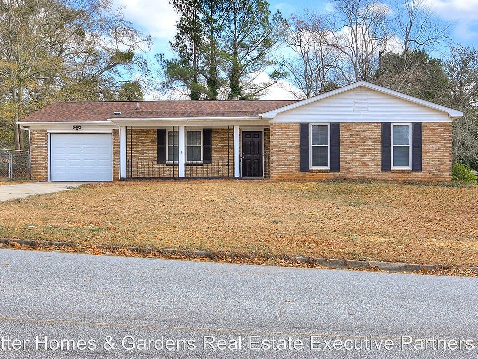 1st image of 3722 Woodcock Dr