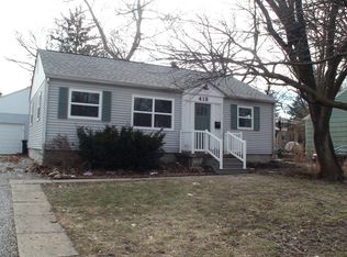 413 Hessel Blvd, Champaign, IL