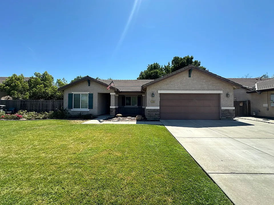 1983 W Tudor Ln