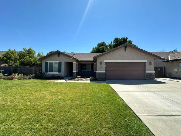 1983 W Tudor Ln, Hanford, CA 93230