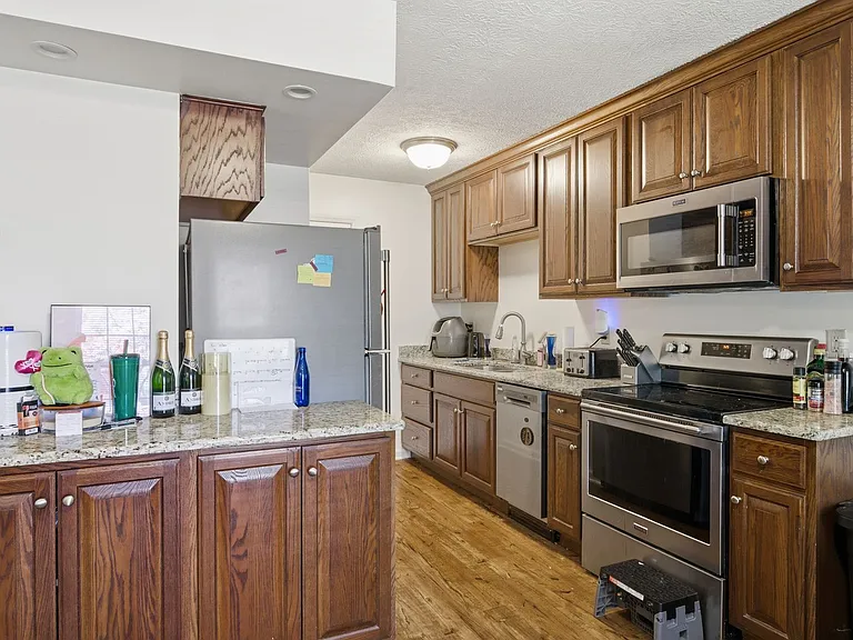 1101 Fairfax St #C — Photo 5