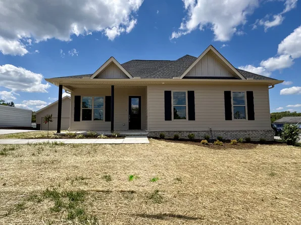 3012 Sumner Dr, Westmoreland, TN 37186