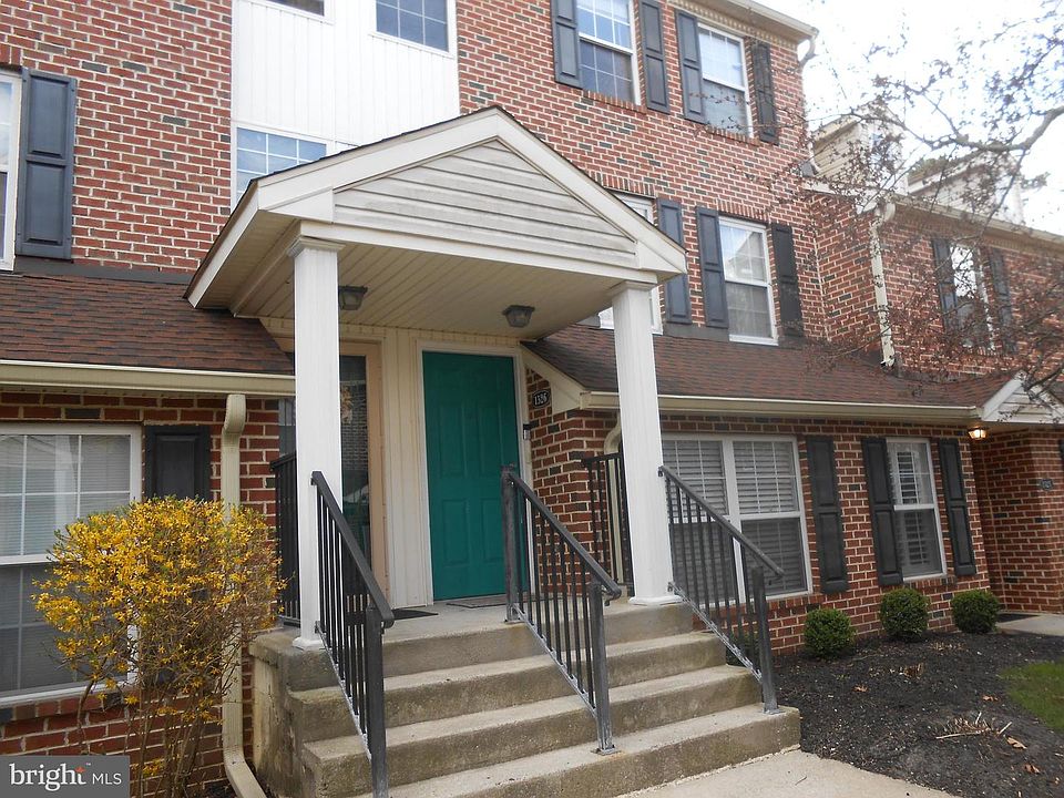 1st image of 1526 Thomas Jefferson Ct #1526