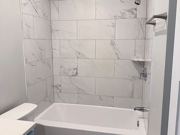 3rd image of 22 Cedar St Floor 2