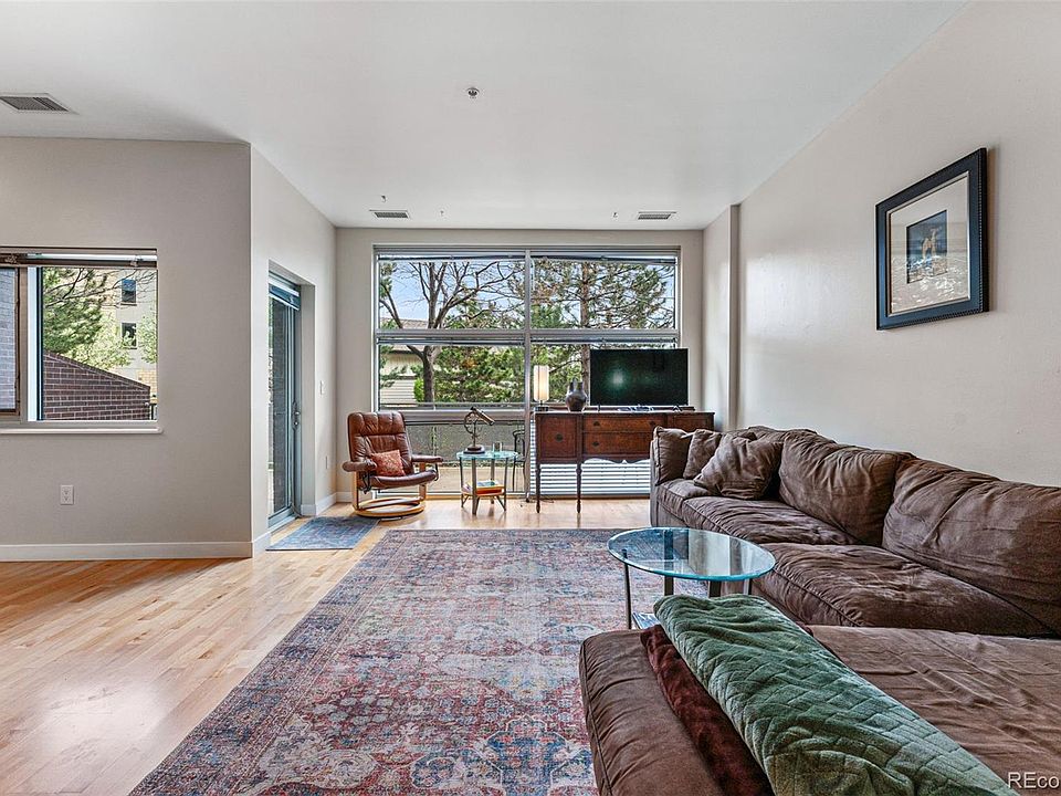 1st image of 2958 Syracuse Street #112