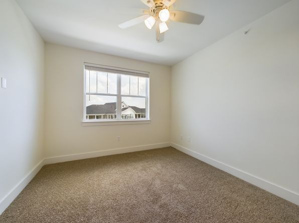 270 Arsdale Ave Unit 26204