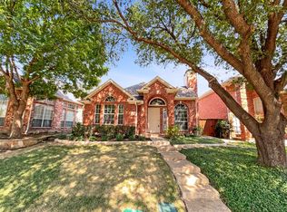 9502 Rodeo Dr, Irving, TX 75063