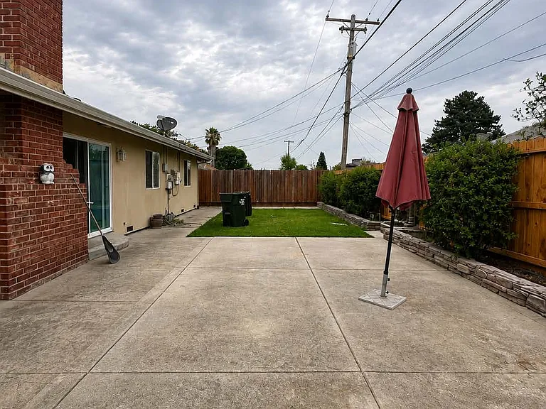 7327 Springman St — Photo 18