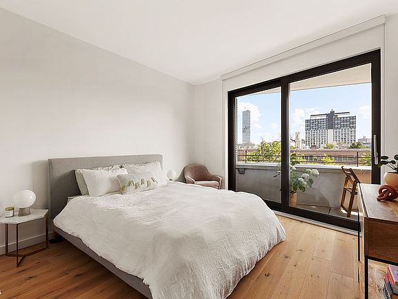 4th image of 280 Saint Marks Ave #4B