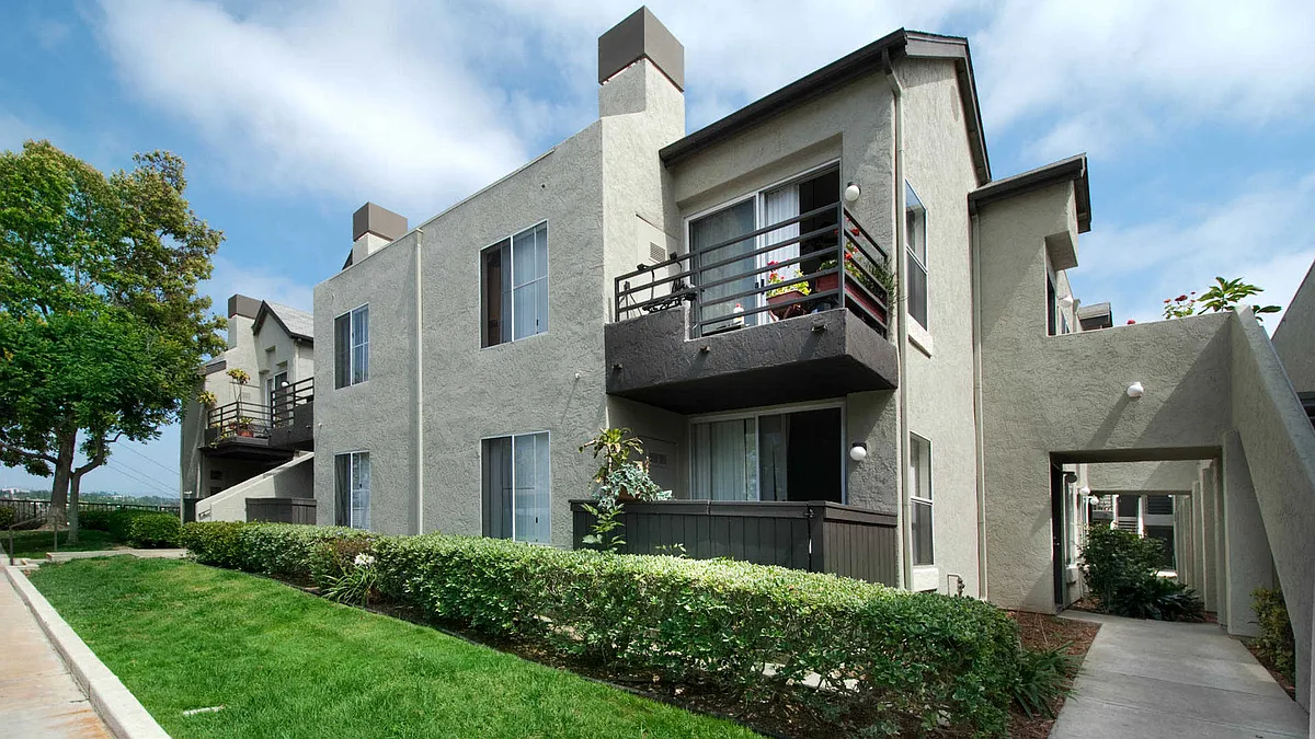 Canyon Ridge Apartments - Canyon Ridge
