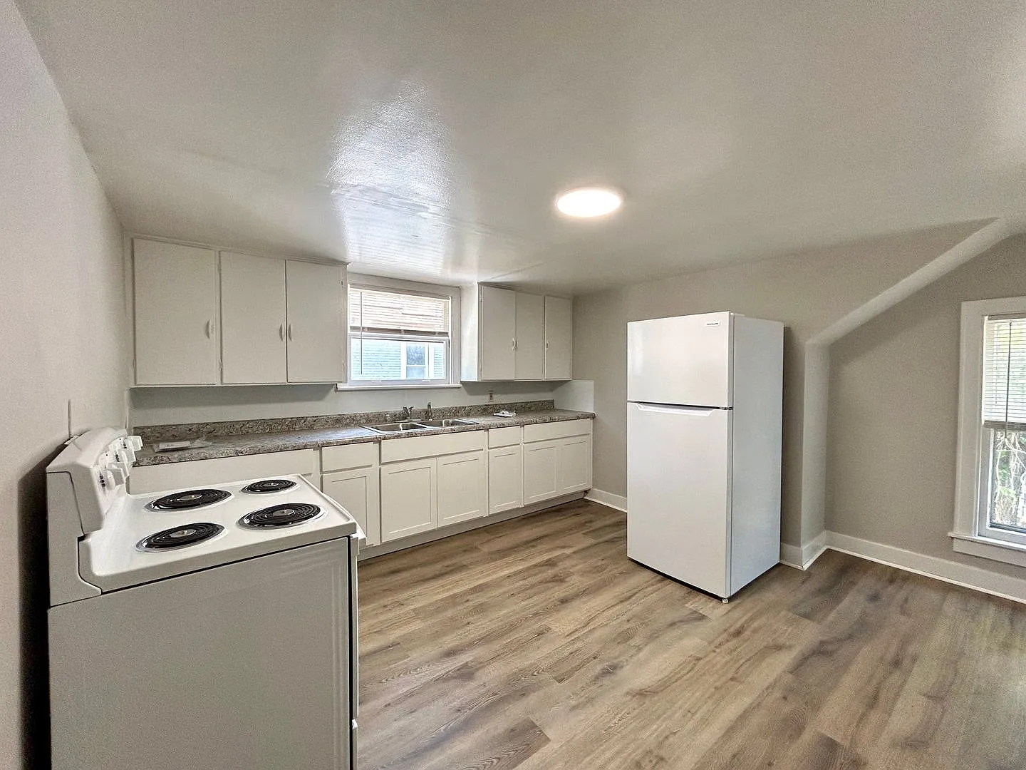1334 Peck St #2 photo 1