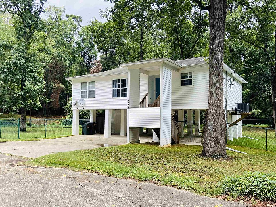 1st image of 2804 Starmount Ln