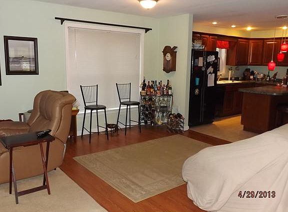 EATING AREA AND KITCHEN