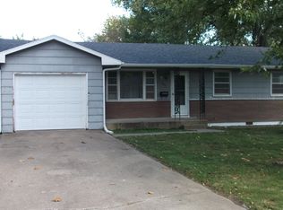 220 S Reed St, Centralia, MO 65240