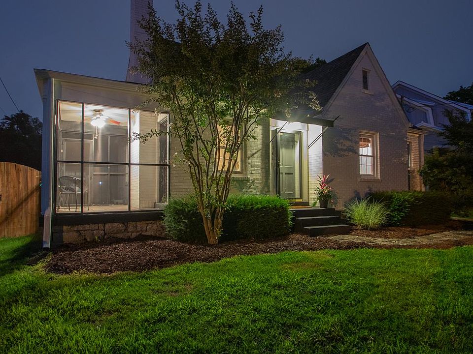 1st image of 2941 Primrose Cir