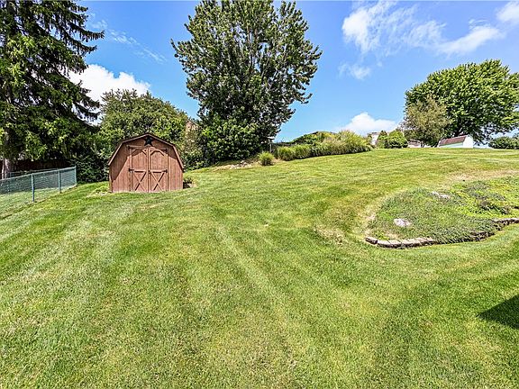 5th image of 10547 Melrose Dr