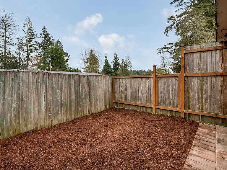 Evergreen Townhomes — Photo 46