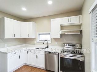 25 Slade St, Pawtucket, RI 02861